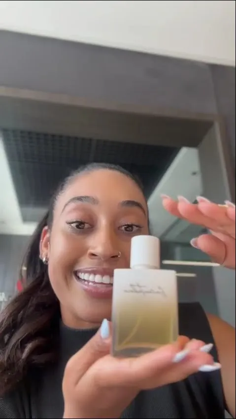 Depoimento em vídeo de cliente do Encantadora